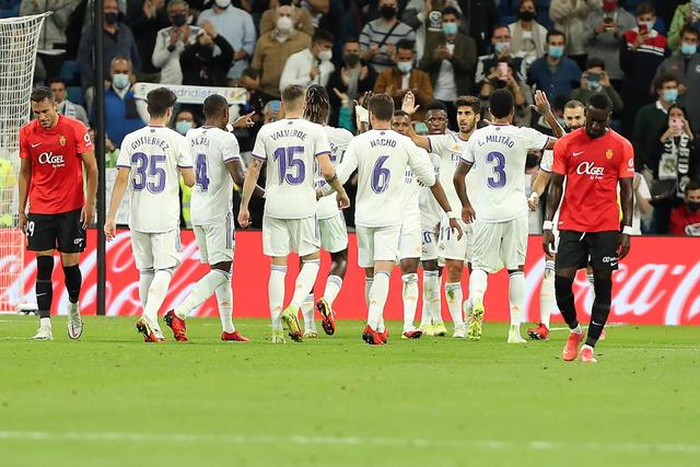 东契奇再三双独行侠胜活塞 KD45分太阳负绿军